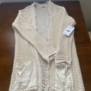 NWT! Free People Knit Cardigan Color: Ivory Sz: XS